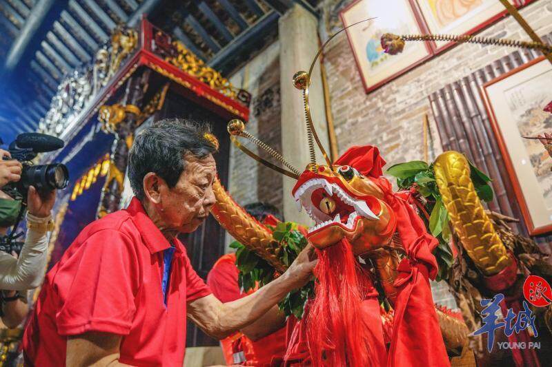 龙舟可造、可赛、还可唱！数一数南粤大地上的龙舟文化大餐(图3)