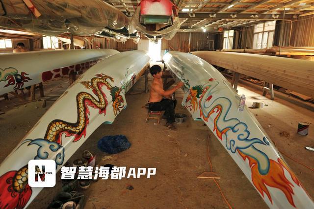 “驶过”七百多年闽江河畔的“方庄”龙舟这样造(图4)