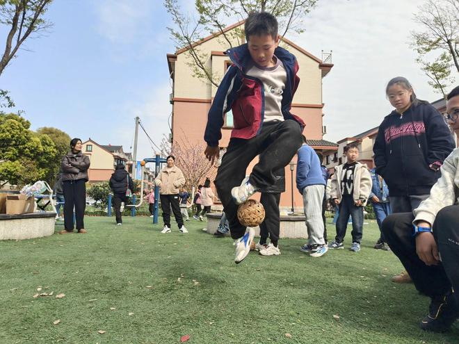 跟着古诗词“游”清明(图2)