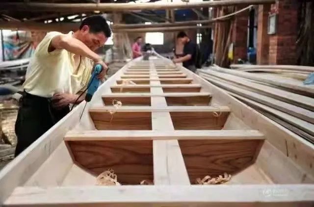 汨罗龙舟制造：龙舟竞渡时 风起汨罗江 湘农荟驿站·区域特色产业⑤(图3)