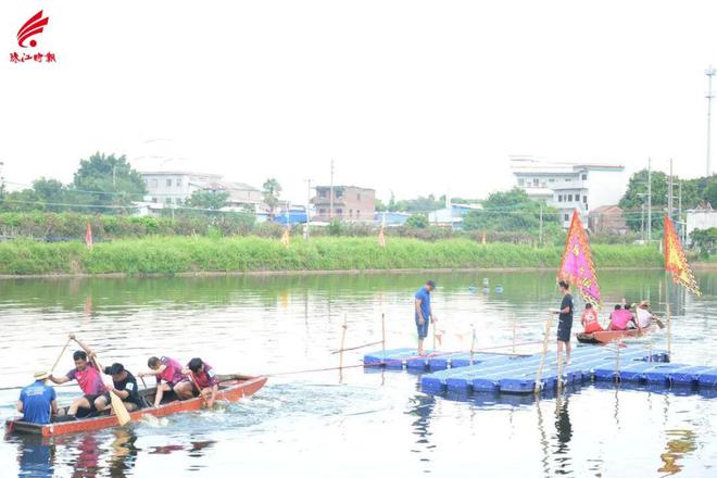在南海赛龙舟不仅比快还有这些亮点→(图1)