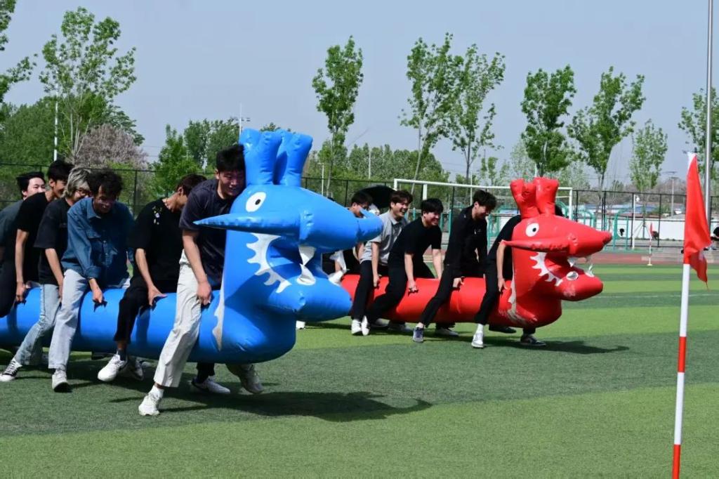 山东理工职业学院嘉祥校区举办趣味运动会(图1)