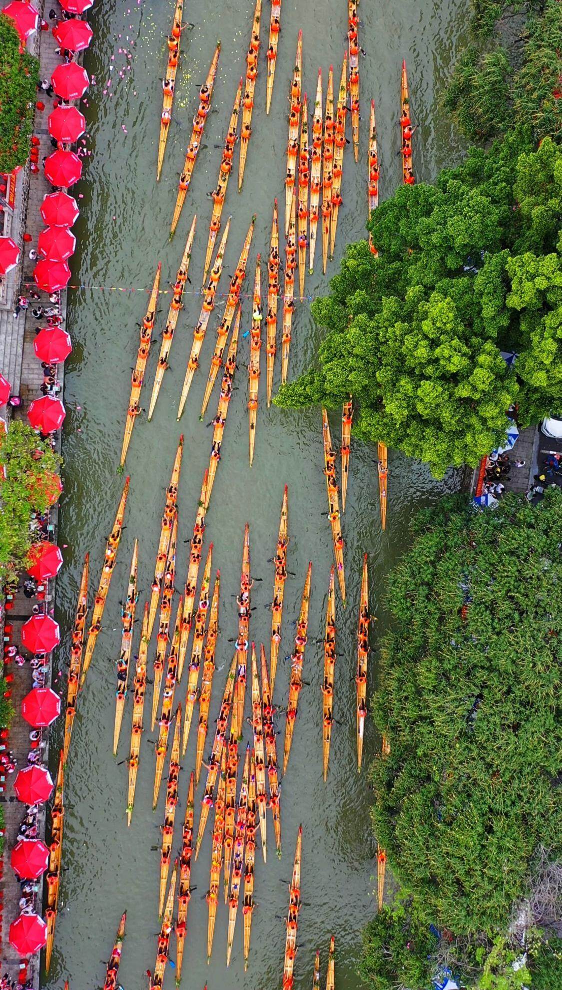 广东佛山：超百支队伍竞渡！九江五人龙舟赛上演狂飙对决