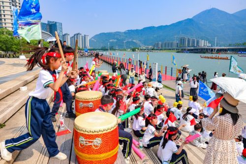 2025温州第十二届龙舟系列赛（第一站）暨温州传统龙舟大赛开赛(图2)