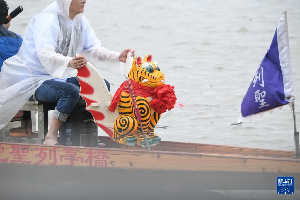 虎豹凤鸡蛙——解码福州龙舟的“百变兽首”之谜-新华网(图1)
