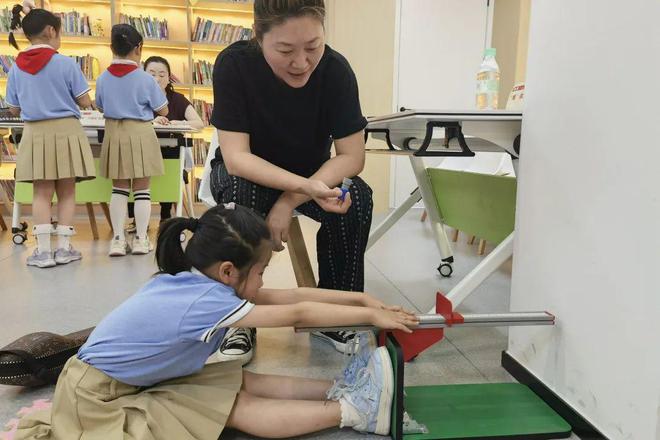 剥毛豆、购物、摇骰、探险闯关这是鼓楼娃的期末无“笔”精彩(图49)