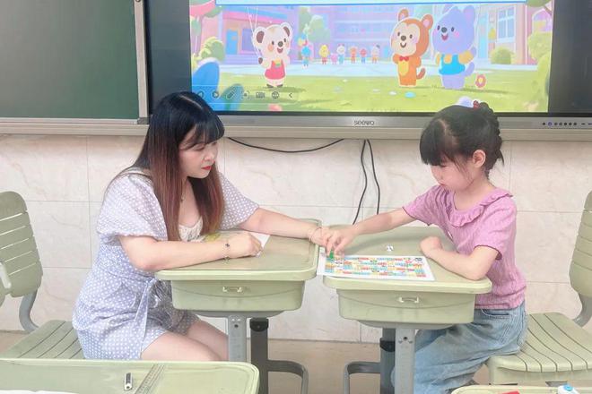 剥毛豆、购物、摇骰、探险闯关这是鼓楼娃的期末无“笔”精彩(图53)
