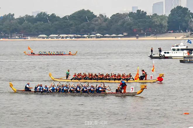 端午龙舟点燃激情夏日｜2025年哈尔滨市职工龙舟比赛活动侧记(图5)