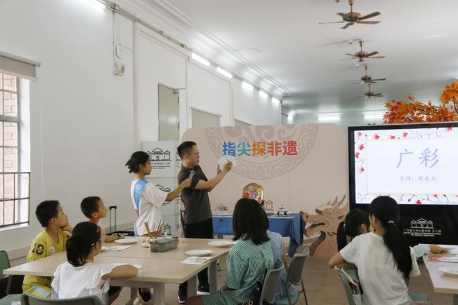 省图200余场少儿活动伴小朋友们畅游暑期“书”适圈(图3)