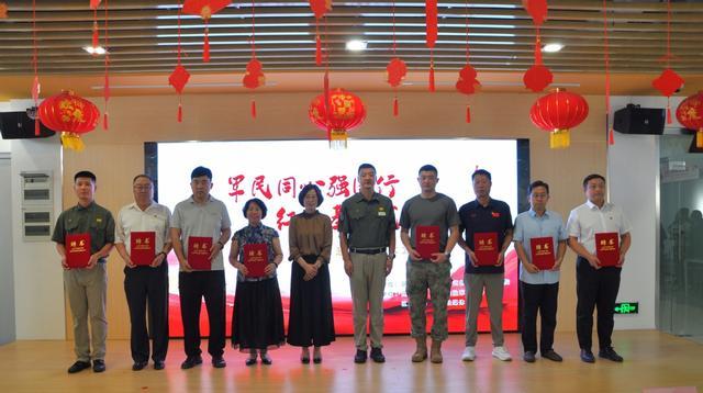 静海区举行庆“八一”建军节艺术宣教活动(图1)