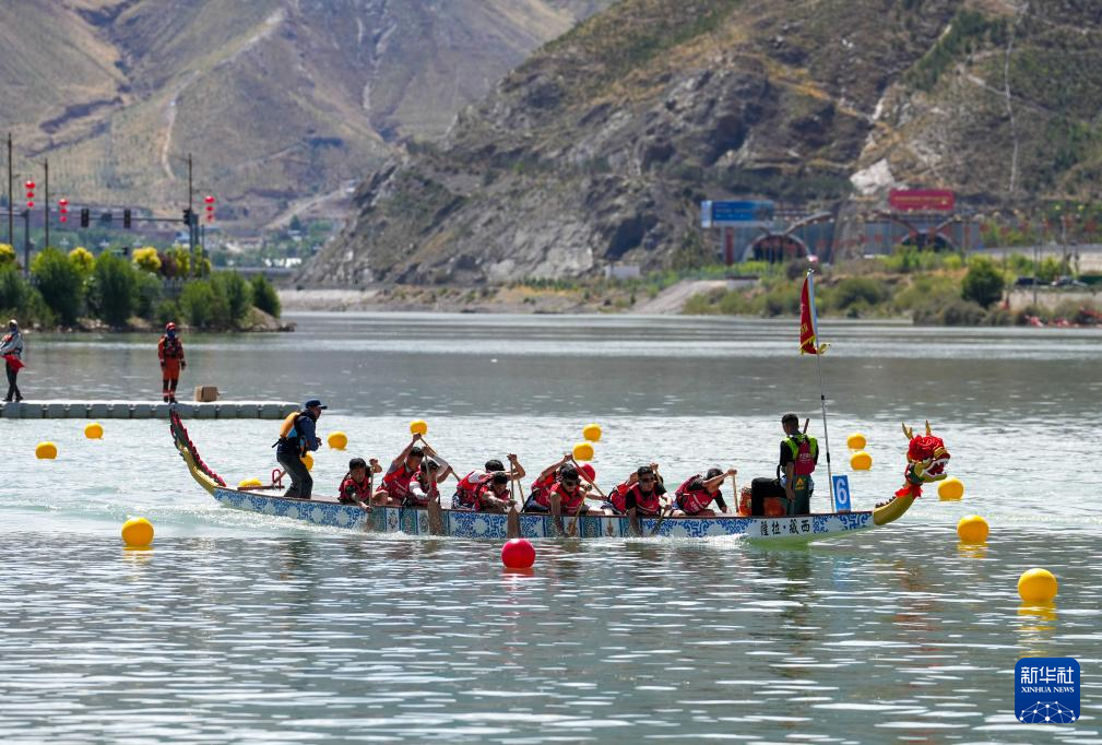 西藏：高原上赛龙舟(图5)