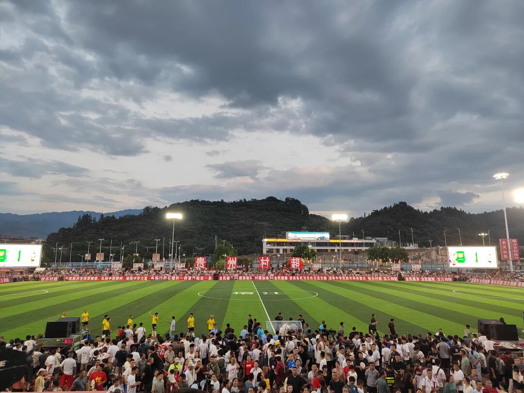 “苏超”“村超”“越足球的超级现象(图2)