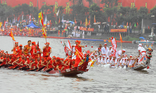 2025咸阳湖龙舟赛观赛指南来啦！(图1)