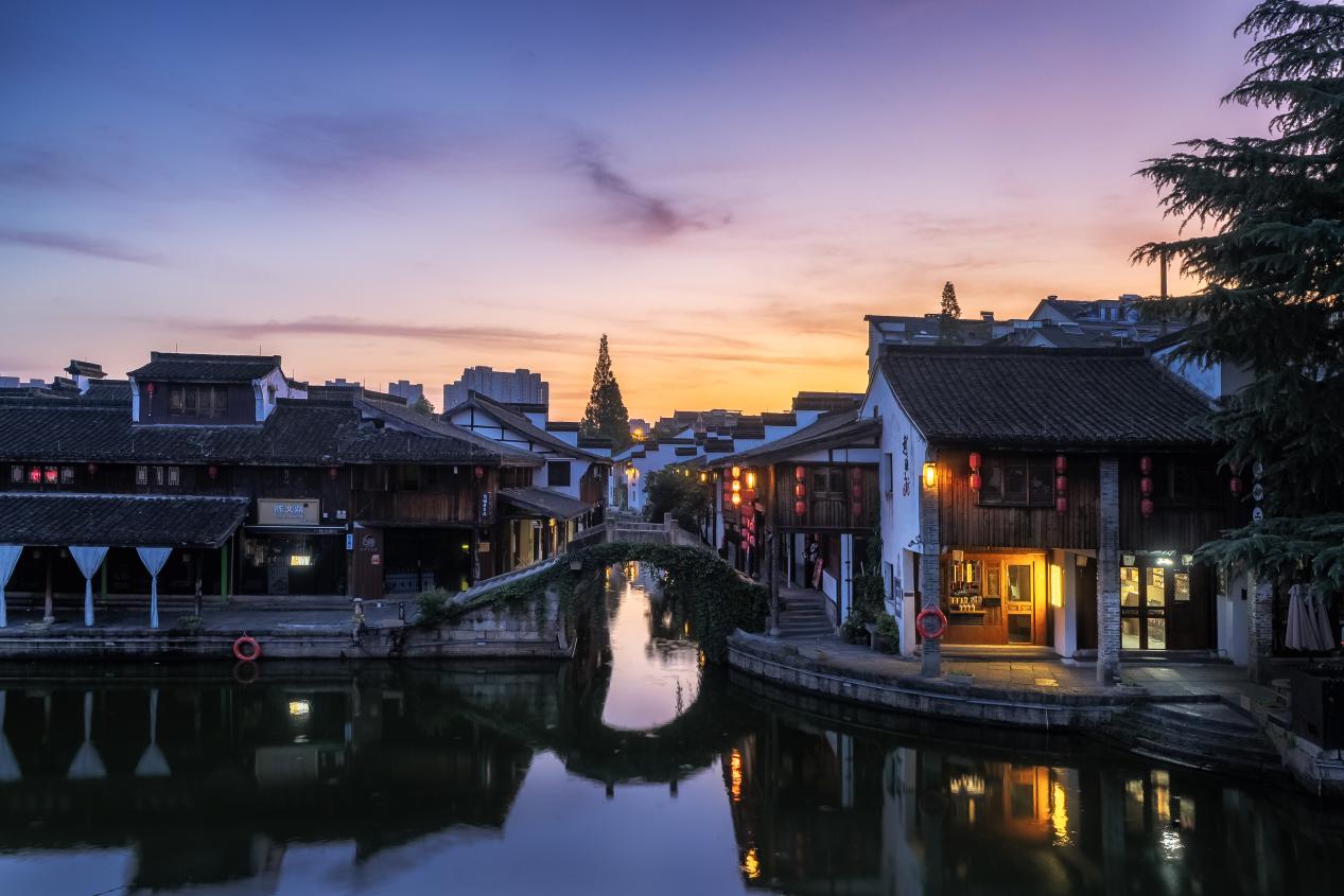 龙腾水城鉴湖秀帆映纺都柯桥新中国辉煌足迹大运河龙舟系列活动（浙江绍兴柯桥站）活力开桨(图4)