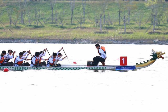 龙舟竞渡千年运河八省健儿逐浪新乡(图5)