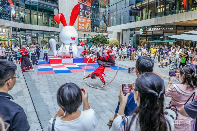 数读中国｜体育经济方兴未艾 赛事流量转化为发展增量(图3)