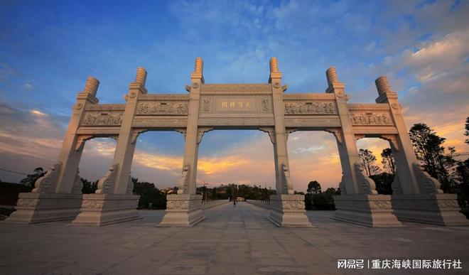 探秘彭水九黎城：苗族文化圣地是否值得一游？专业旅行社如何选？(图5)