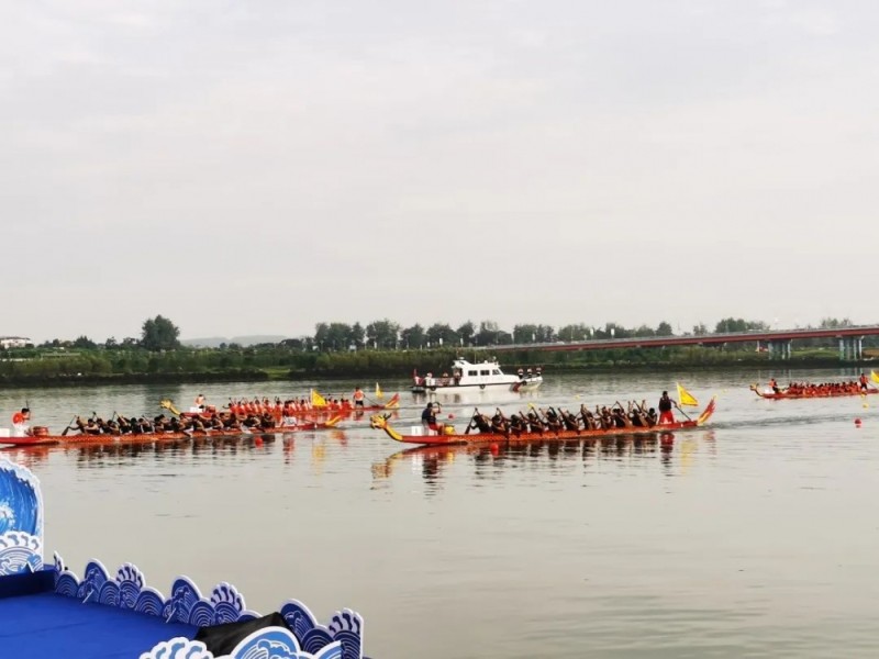 党报版面里的山东印记 2025年大众日报这些创意版面有没有惊艳你(图1)