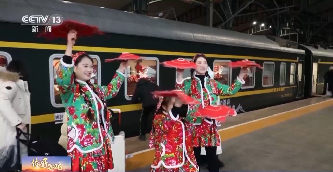 冰上龙舟赛、稻田迷宫、冠军球队巡礼 “新玩法”激发消费潜力(图4)