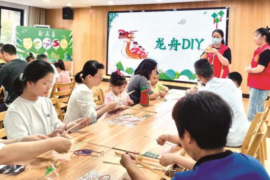 浙报聚焦 温州竹编龙舟 一丝一竹编织愿景与期盼(图1)