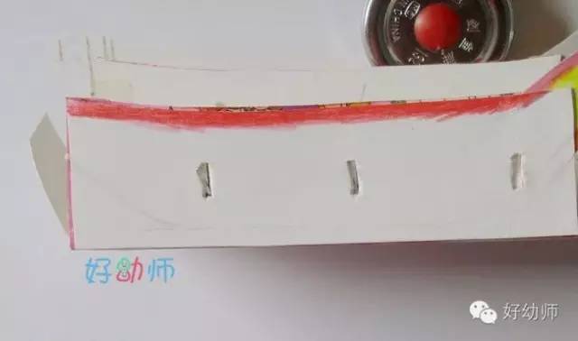 冰河竞渡春意浓 新疆北屯冰上龙舟赛点燃冬日热情(图1)