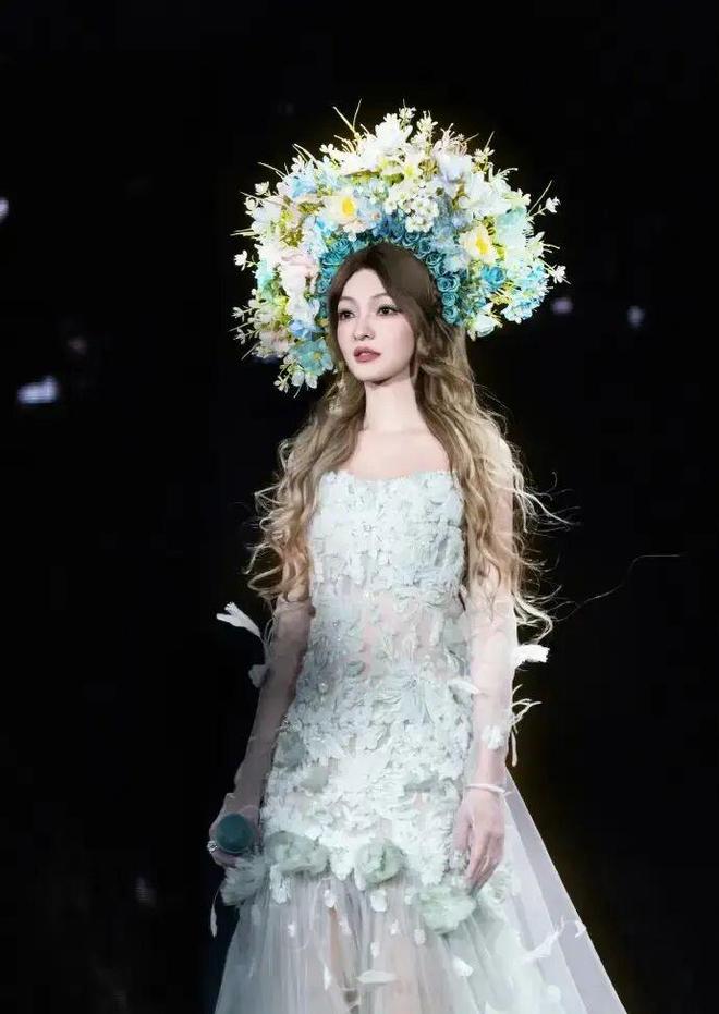 张韶涵前造型师回应裁员裁到大动脉并否认离职与网暴无关(图3)