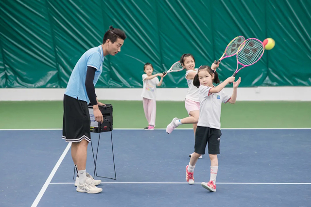 从苏翊鸣到郑钦文：解析中国新型运动员培养模式