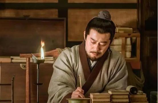 杭州百姓将饿死范仲淹：让他们划龙舟！900年后竟解决经济危机(图5)