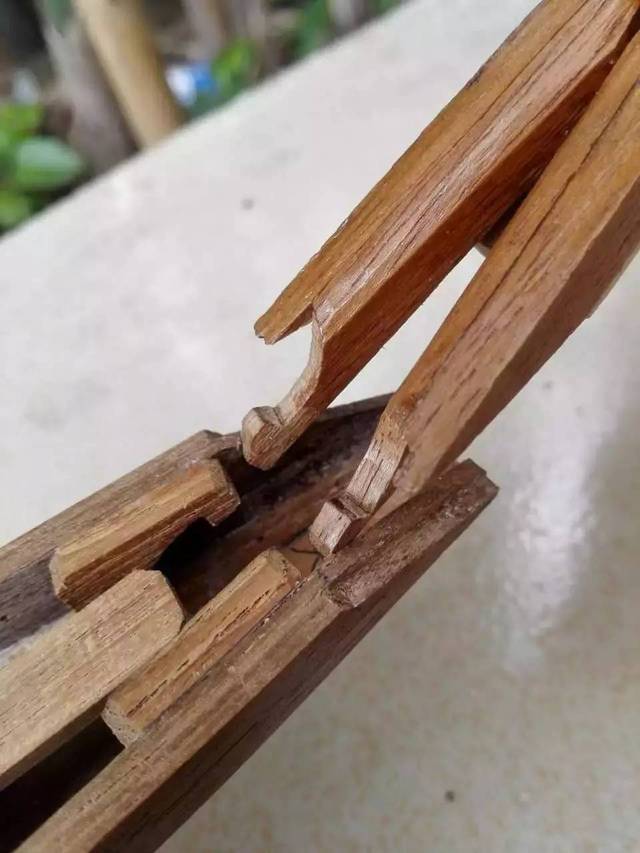 造一条传统龙舟多少钱？汉寿龙舟爱好者：花费10万左右都是村民自发凑钱(图1)