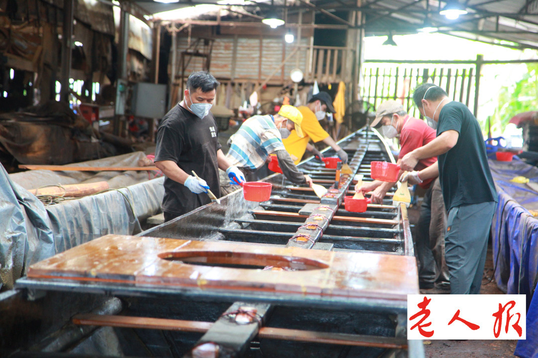 端午话龙舟 龙船制作有讲究 选材接驳技艺优(图2)